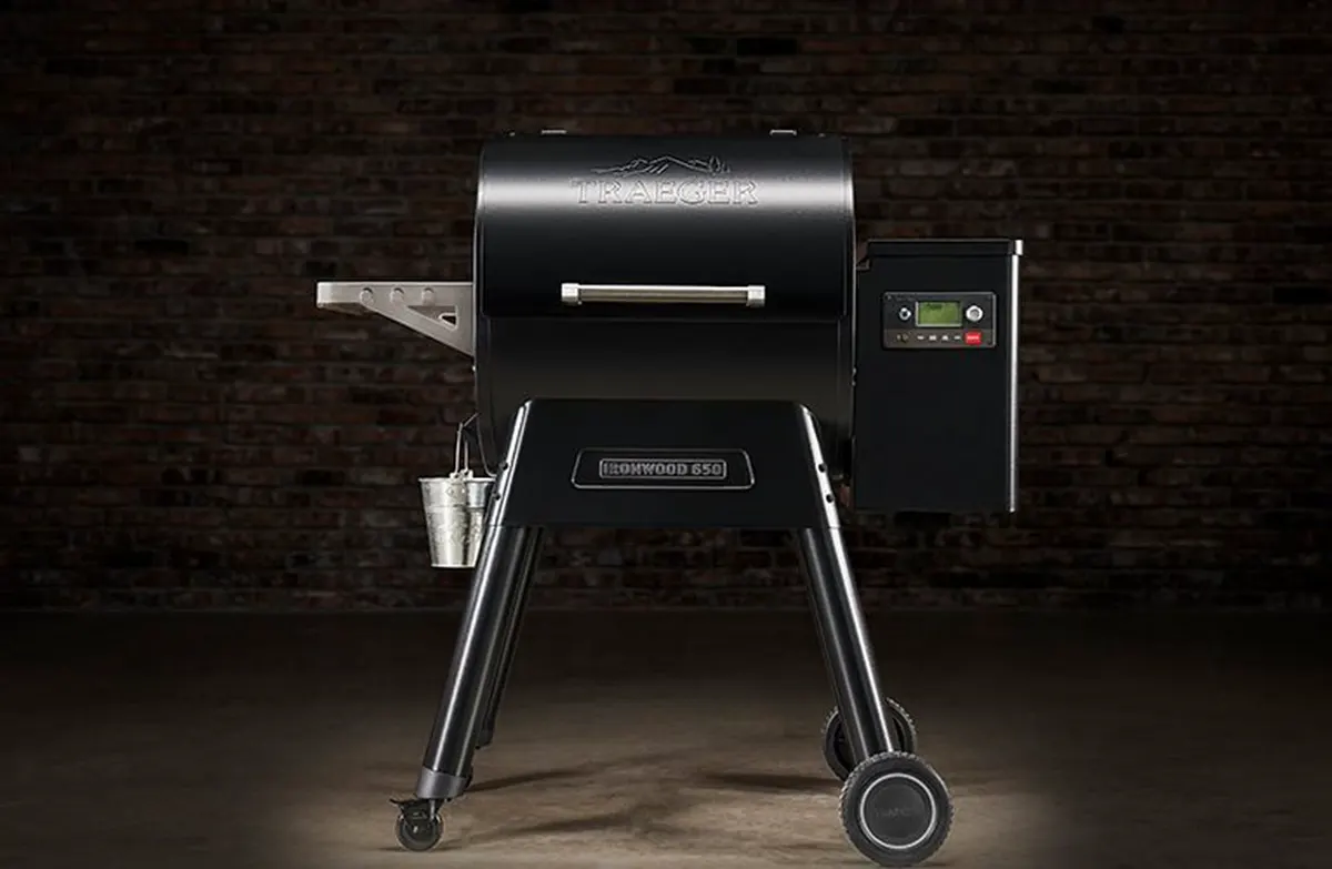 Traeger Ironwood 650 pellet grill, front three-quarter view